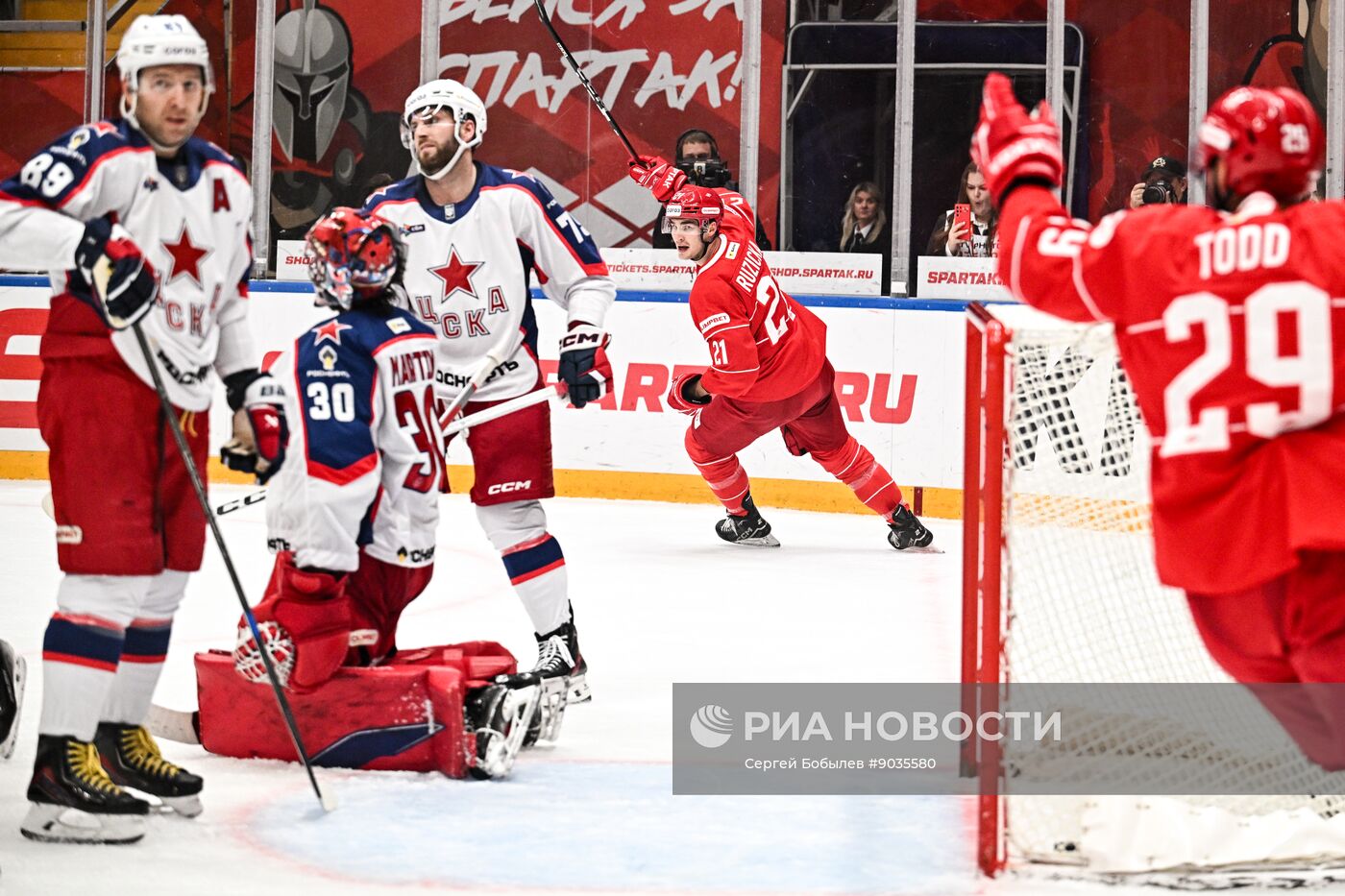 Хоккей. КХЛ. "Спартак" (Москва) - ЦСКА (Москва)