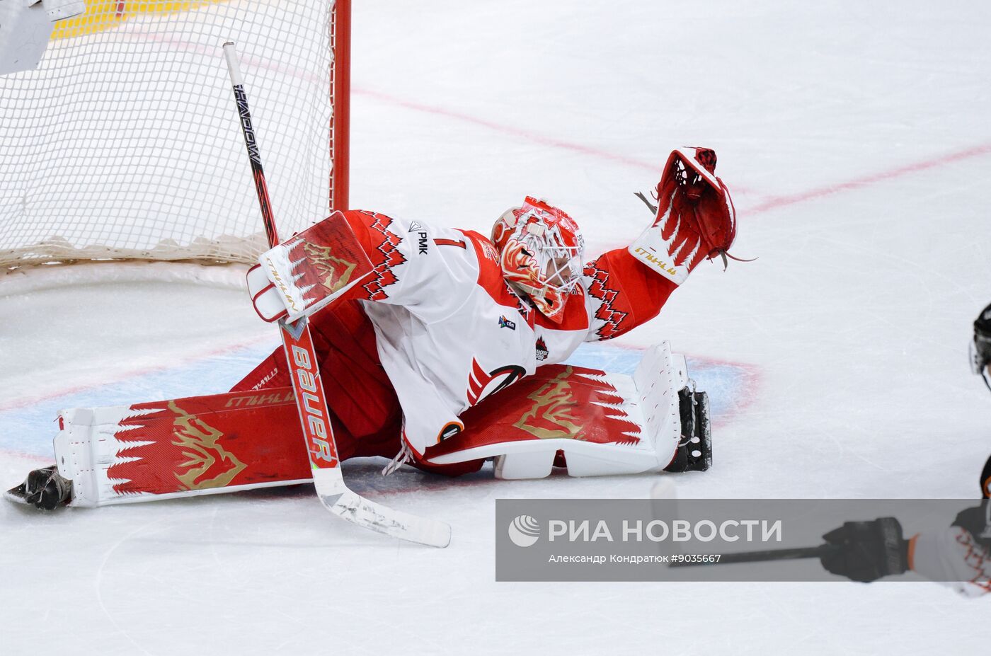 Хоккей. КХЛ. "Трактор" (Челябинск) - "Автомобилист" (Екатеринбург)