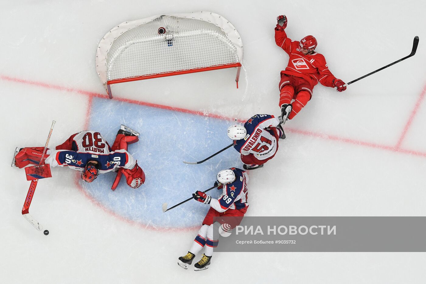 Хоккей. КХЛ. "Спартак" (Москва) - ЦСКА (Москва)