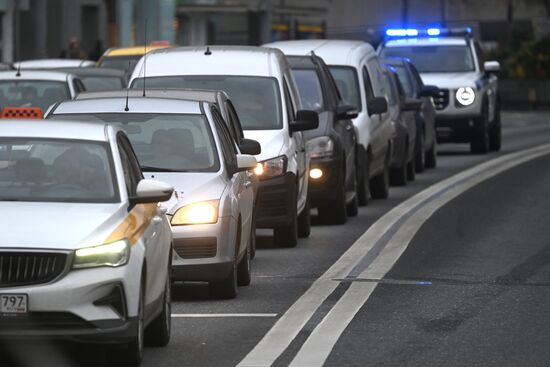 Движение транспорта в Москве