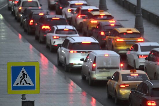 Движение транспорта в Москве