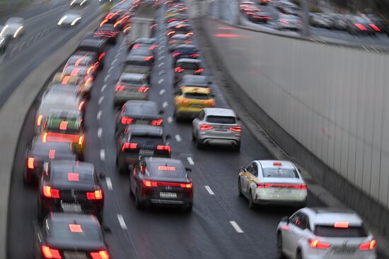 Движение транспорта в Москве
