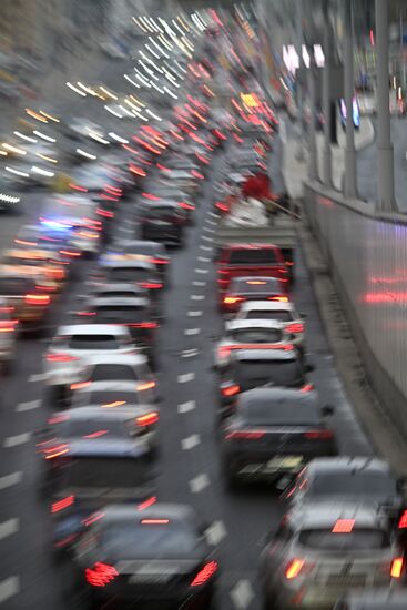 Движение транспорта в Москве