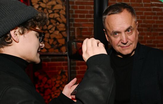 Премьера третьего сезона сериала "Вампиры средней полосы"