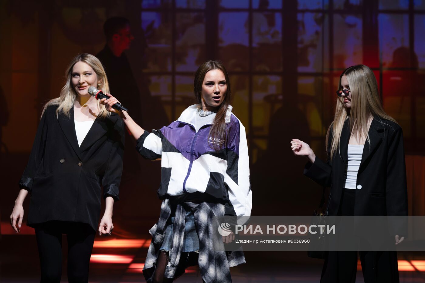 Спектакль "В Москву!" в Театре на Малой Ордынке