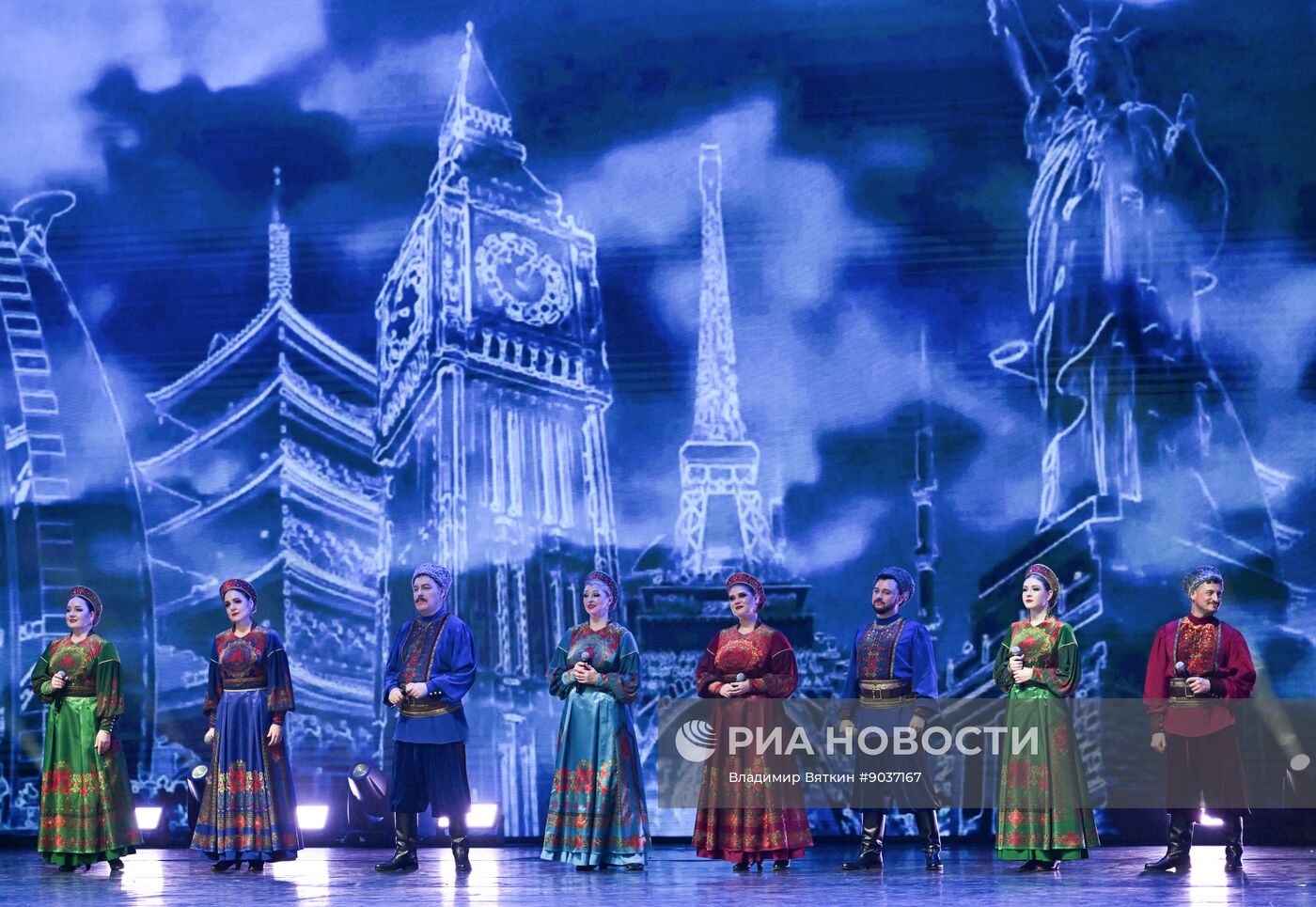 Юбилейный концерт Государственного театра танца "Казаки России" 