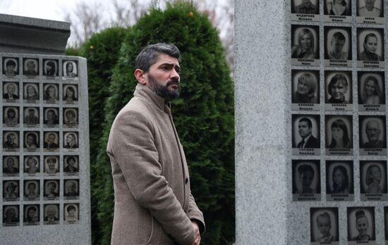 Панихида по погибшим в теракте на рейсе "Шарм-эш-Шейх - Санкт-Петербург"