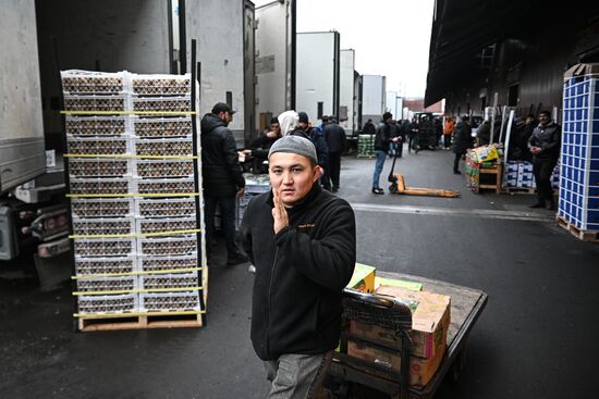 Продуктовый рынок "Фуд Сити" в Москве