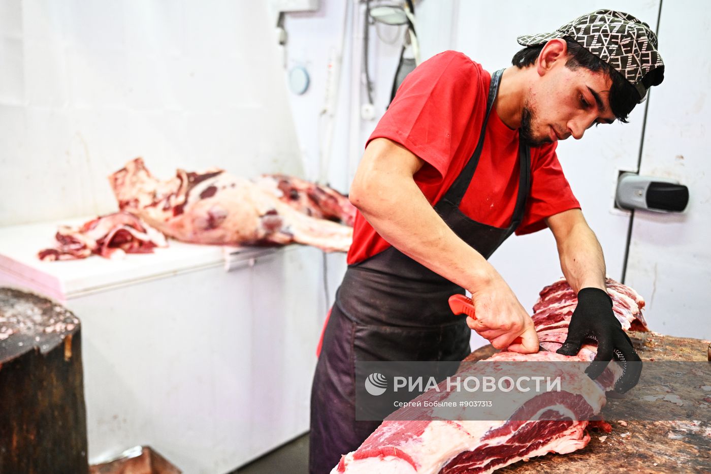 Продуктовый рынок "Фуд Сити" в Москве