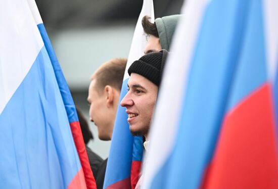 Патриотический флешмоб в Казани ко Дню народного единства