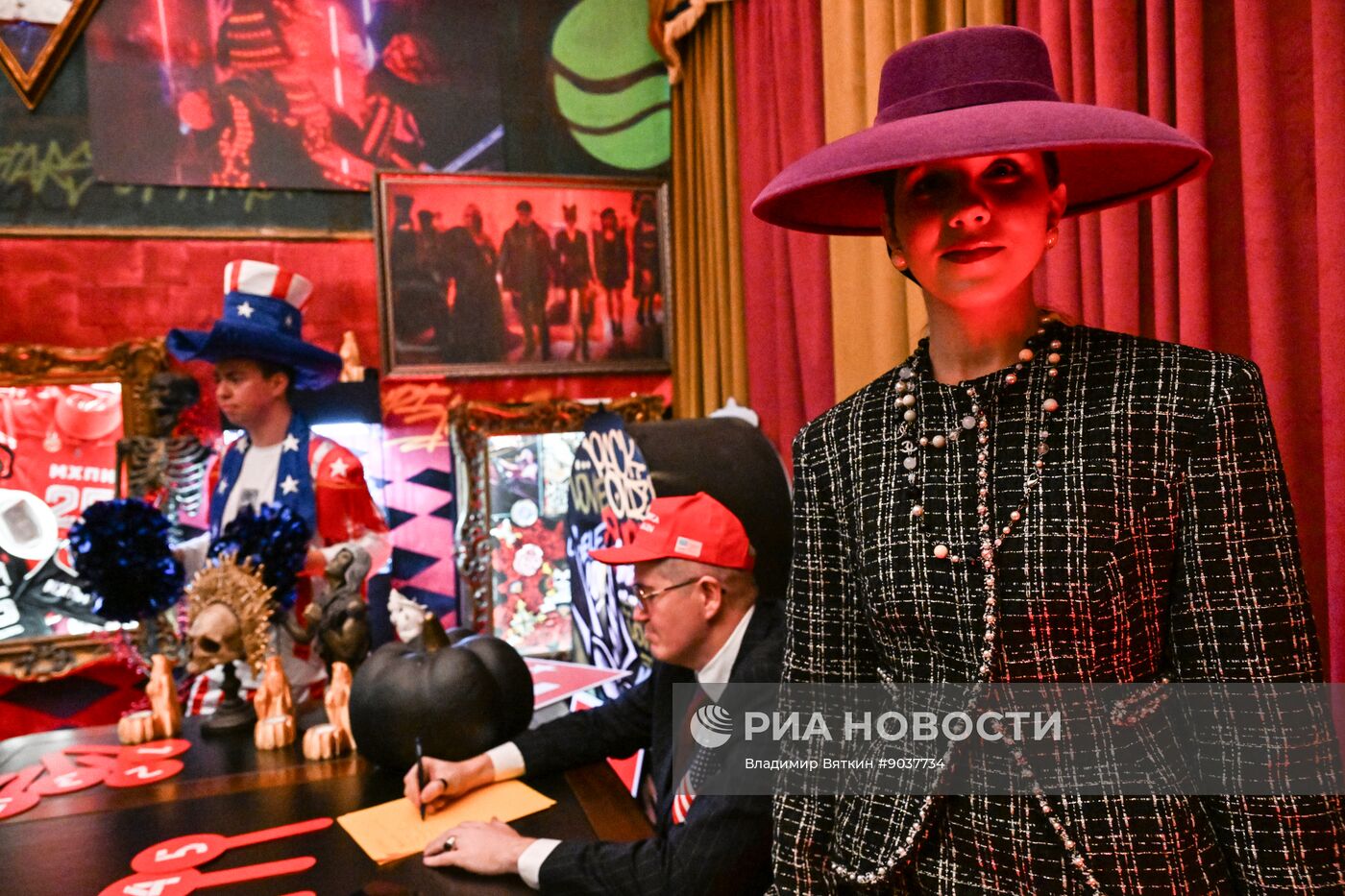 Костюмированный показ "Велесова ночь"