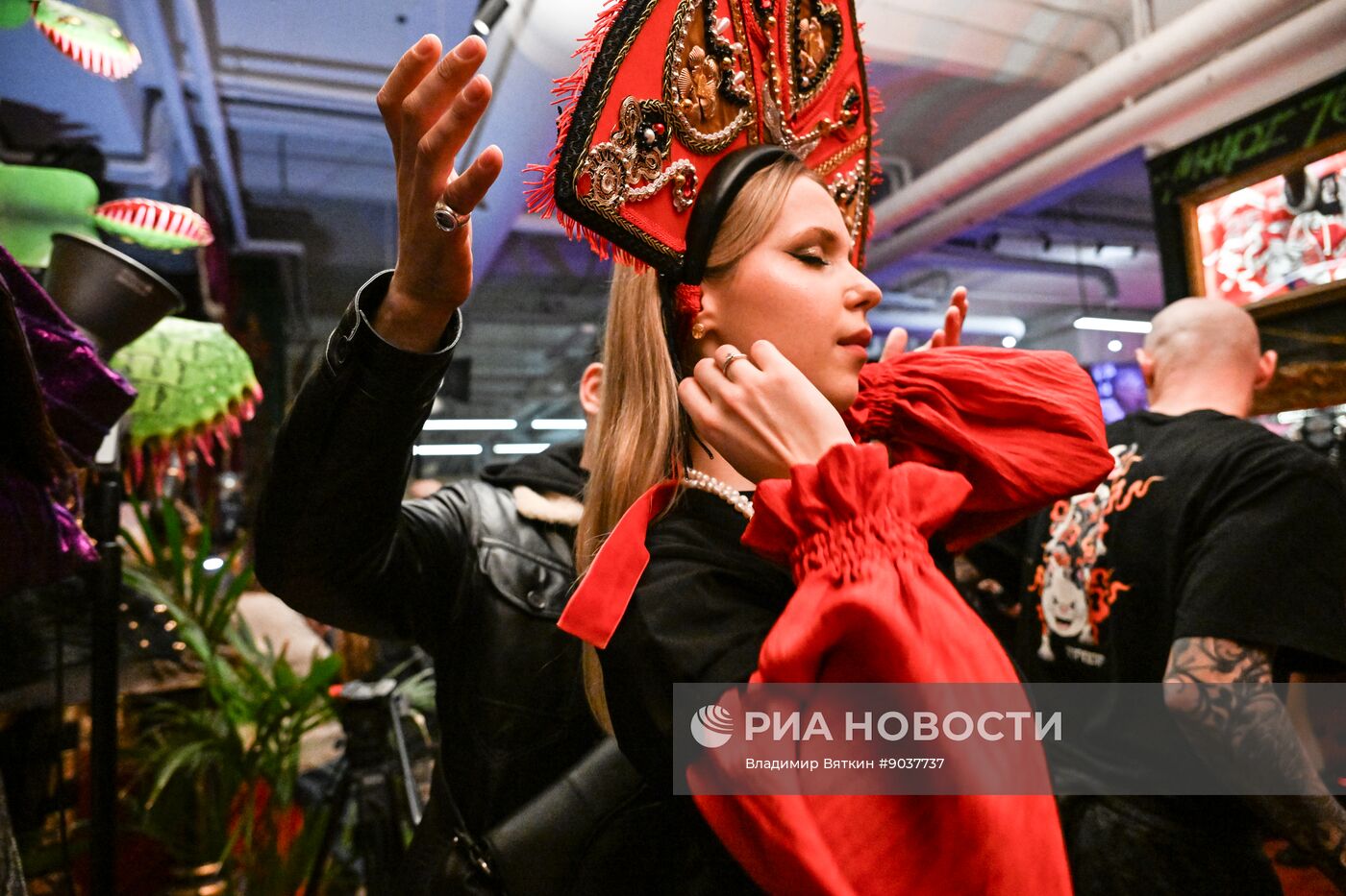Костюмированный показ "Велесова ночь"