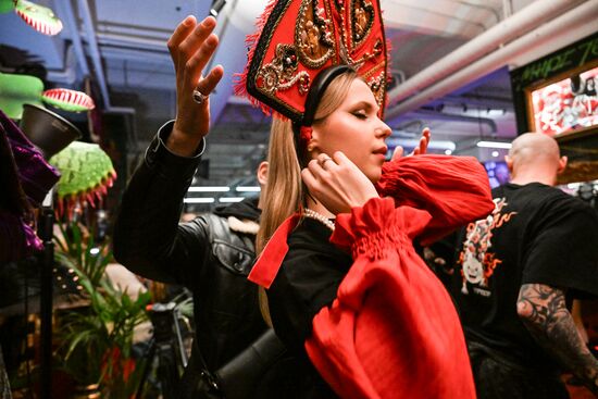 Костюмированный показ "Велесова ночь"