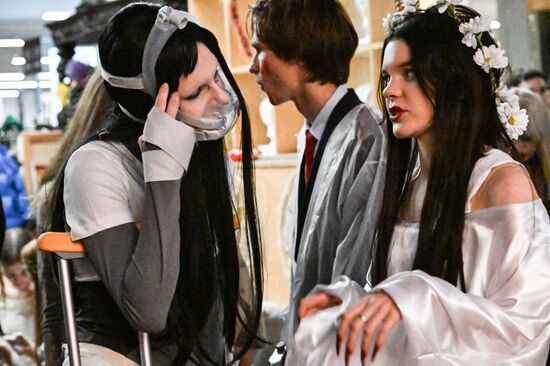 Костюмированный показ "Велесова ночь"