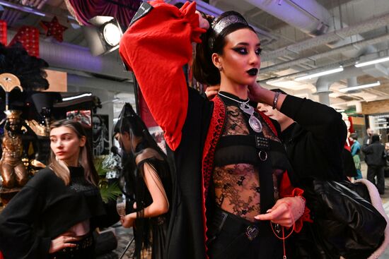 Костюмированный показ "Велесова ночь"