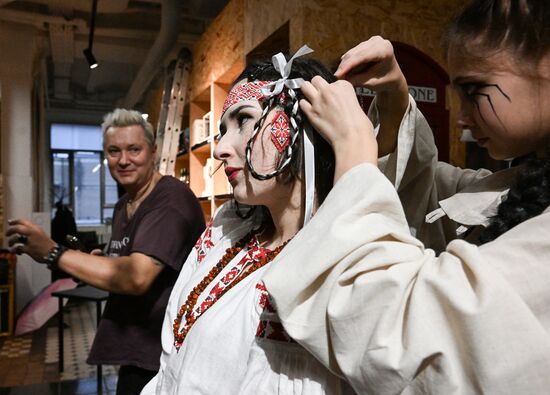 Костюмированный показ "Велесова ночь"