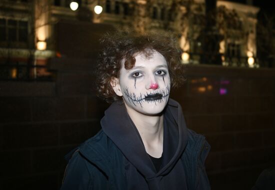 Празднование Хэллоуина