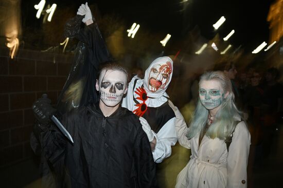 Празднование Хэллоуина