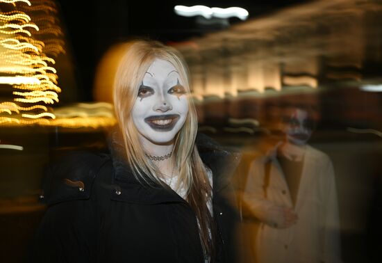 Празднование Хэллоуина