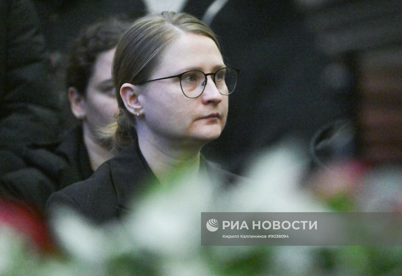 Прощание с актером Романом Поповым
