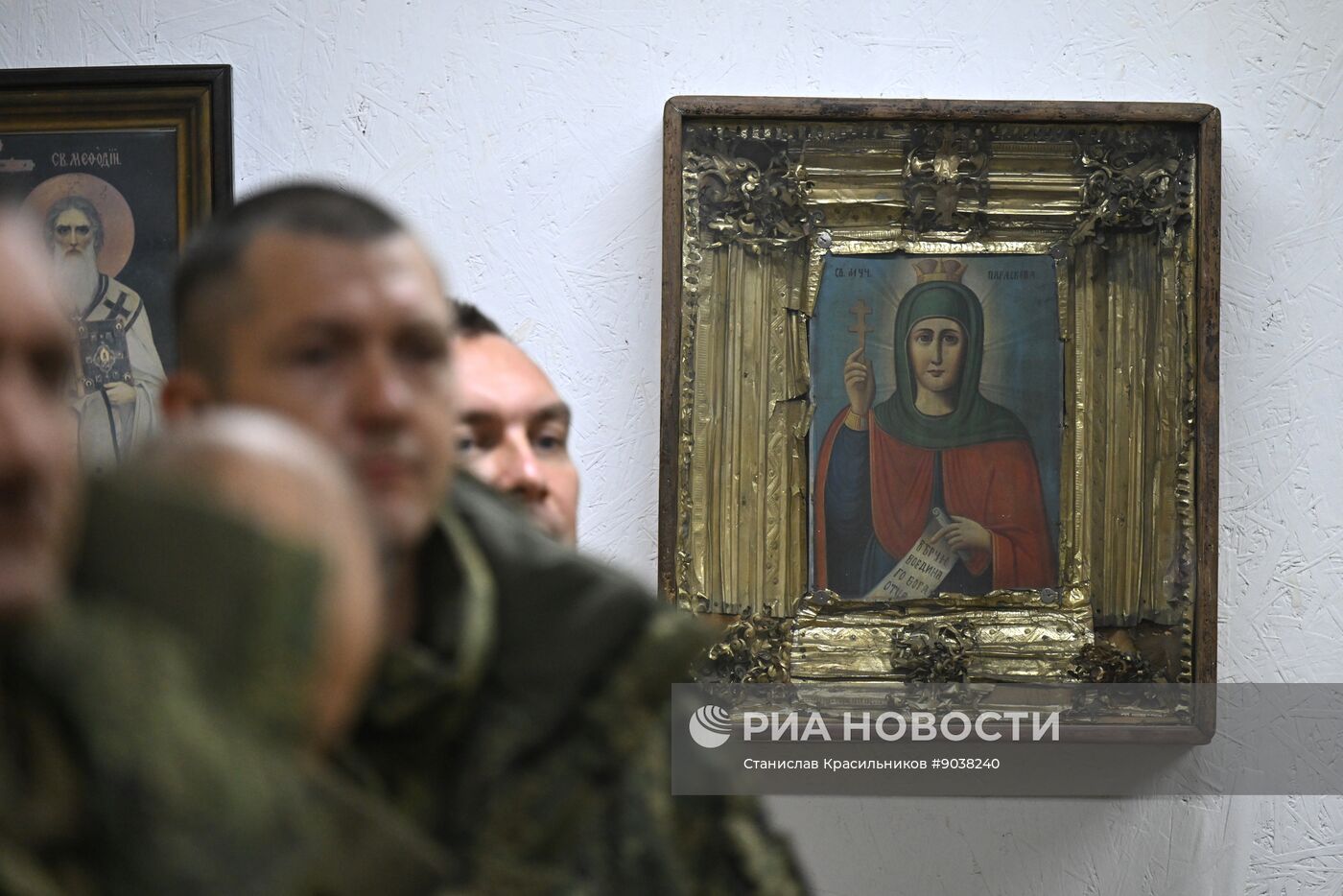 Богослужение в пункте временной дислокации группировки "Центр" в зоне СВО