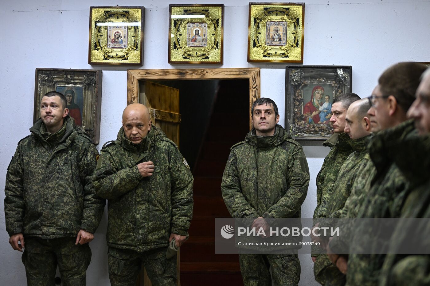 Богослужение в пункте временной дислокации группировки "Центр" в зоне СВО