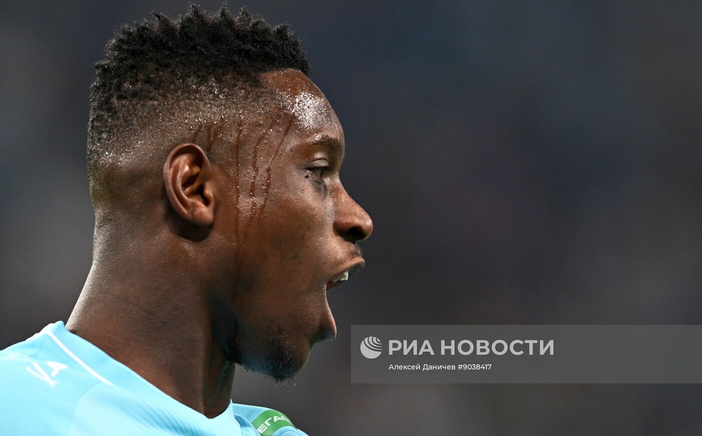 Футбол. РПЛ. "Зенит" (Санкт-Петербург) - "Локомотив" (Москва)