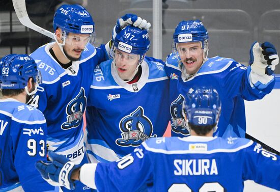 Хоккей. КХЛ. "Динамо" (Москва) – ЦСКА (Москва)