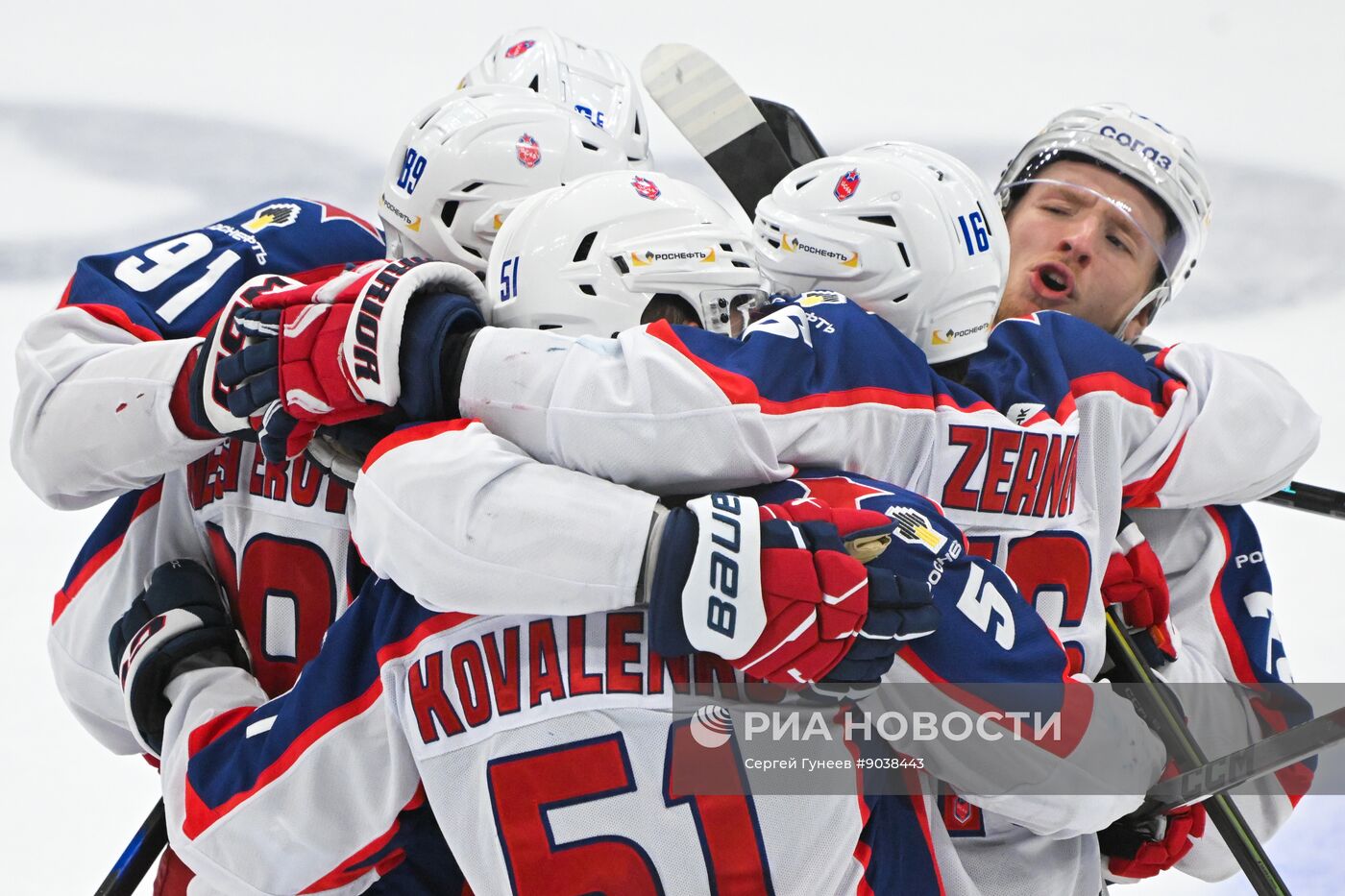 Хоккей. КХЛ. "Динамо" (Москва) – ЦСКА (Москва)