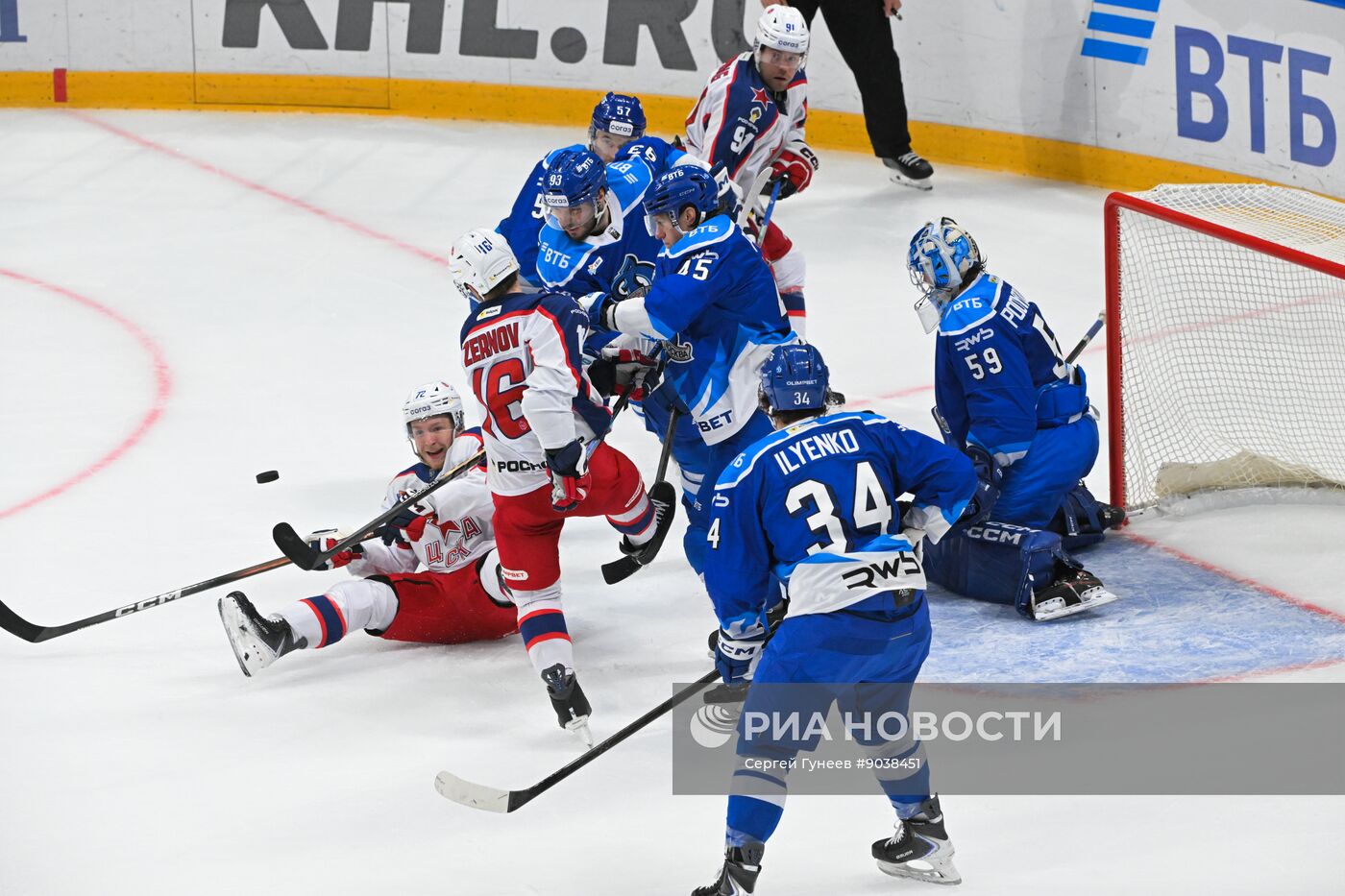 Хоккей. КХЛ. "Динамо" (Москва) – ЦСКА (Москва)