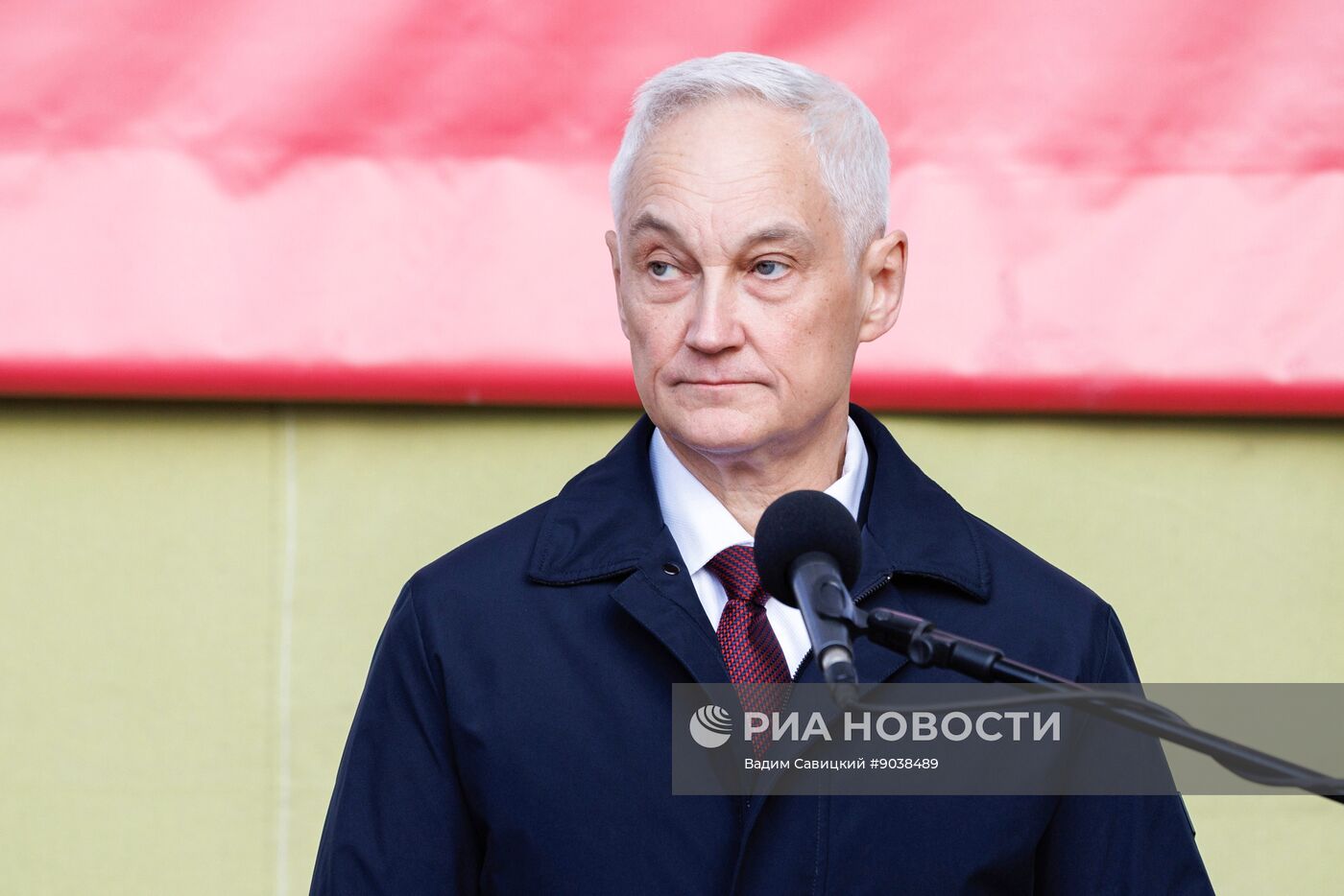 Церемония вывода из эллинга атомной подводной лодки "Хабаровск" в Северодвинске