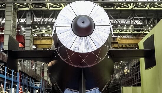 Церемония вывода из эллинга атомной подводной лодки "Хабаровск" в Северодвинске