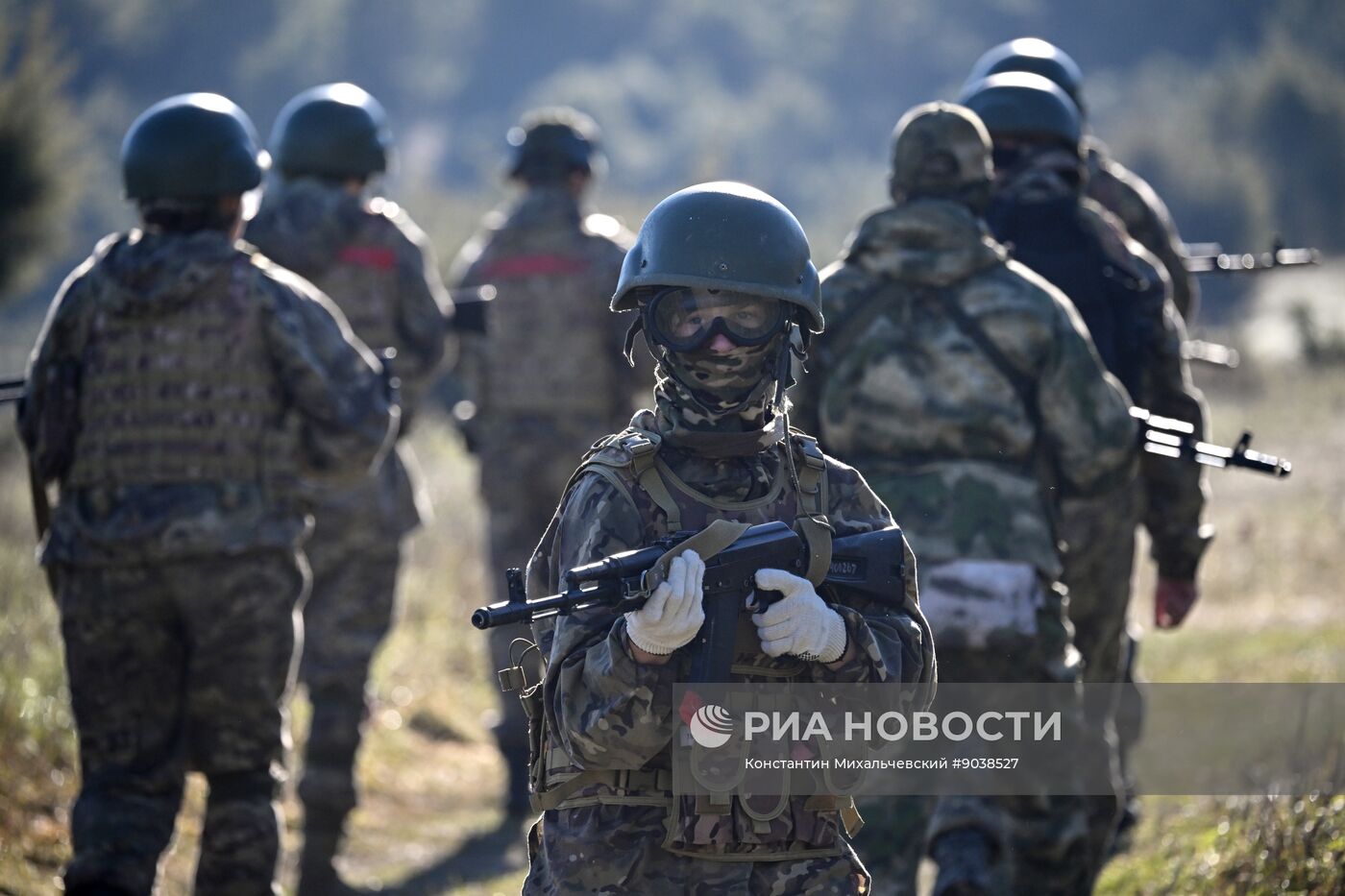 Учебно-полевые сборы в школе юных командиров "Шторм-Крым 2025"