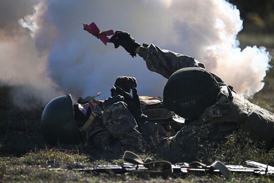 Учебно-полевые сборы в школе юных командиров "Шторм-Крым 2025"