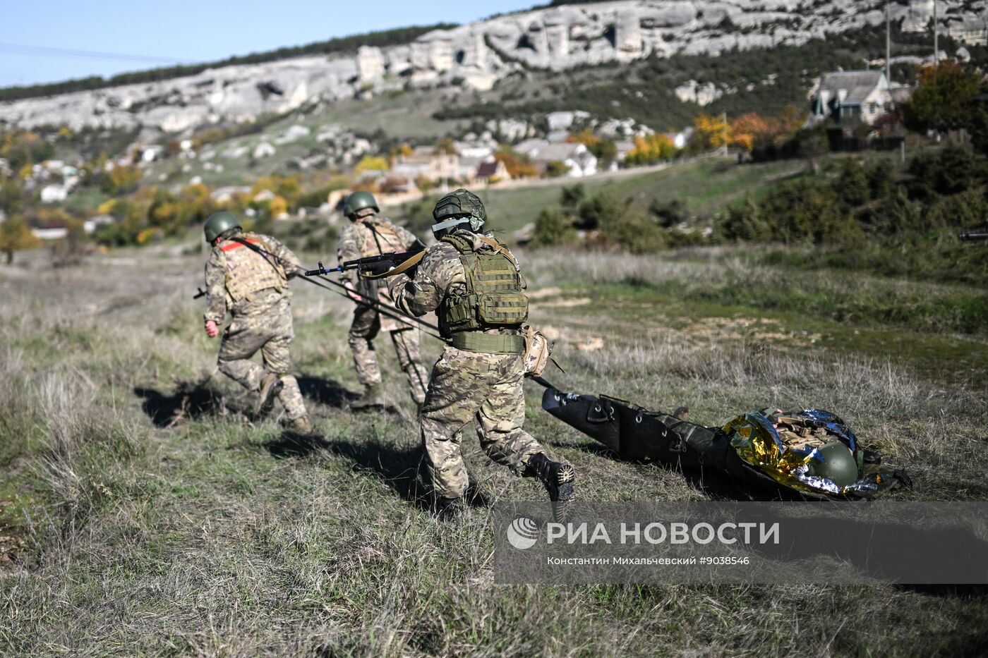 Учебно-полевые сборы в школе юных командиров "Шторм-Крым 2025"