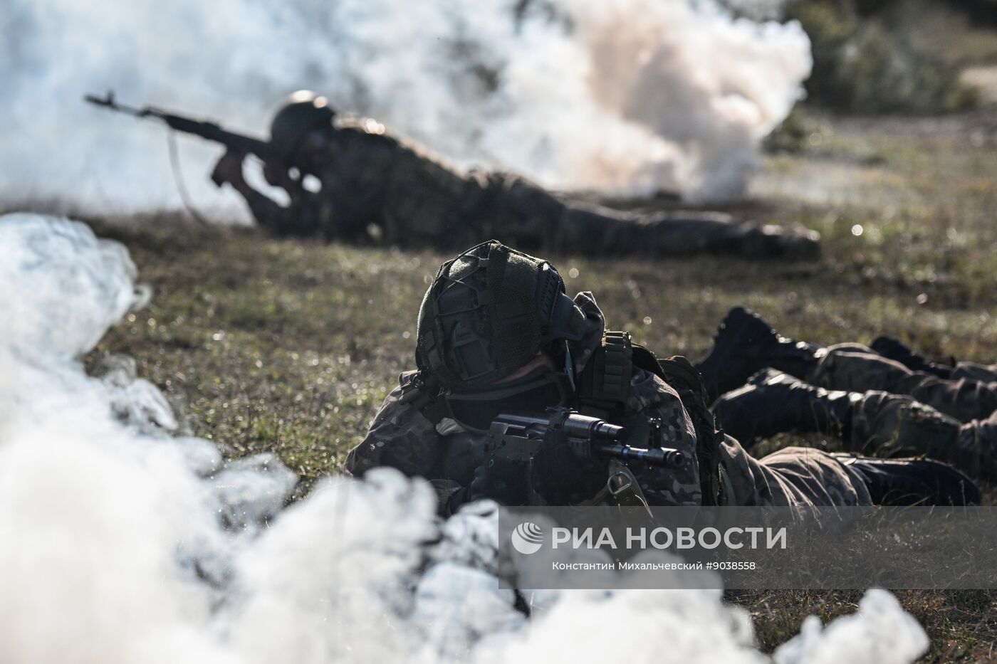 Учебно-полевые сборы в школе юных командиров "Шторм-Крым 2025"