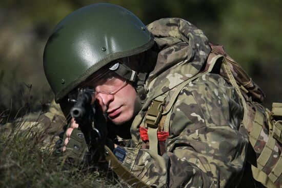 Учебно-полевые сборы в школе юных командиров "Шторм-Крым 2025"