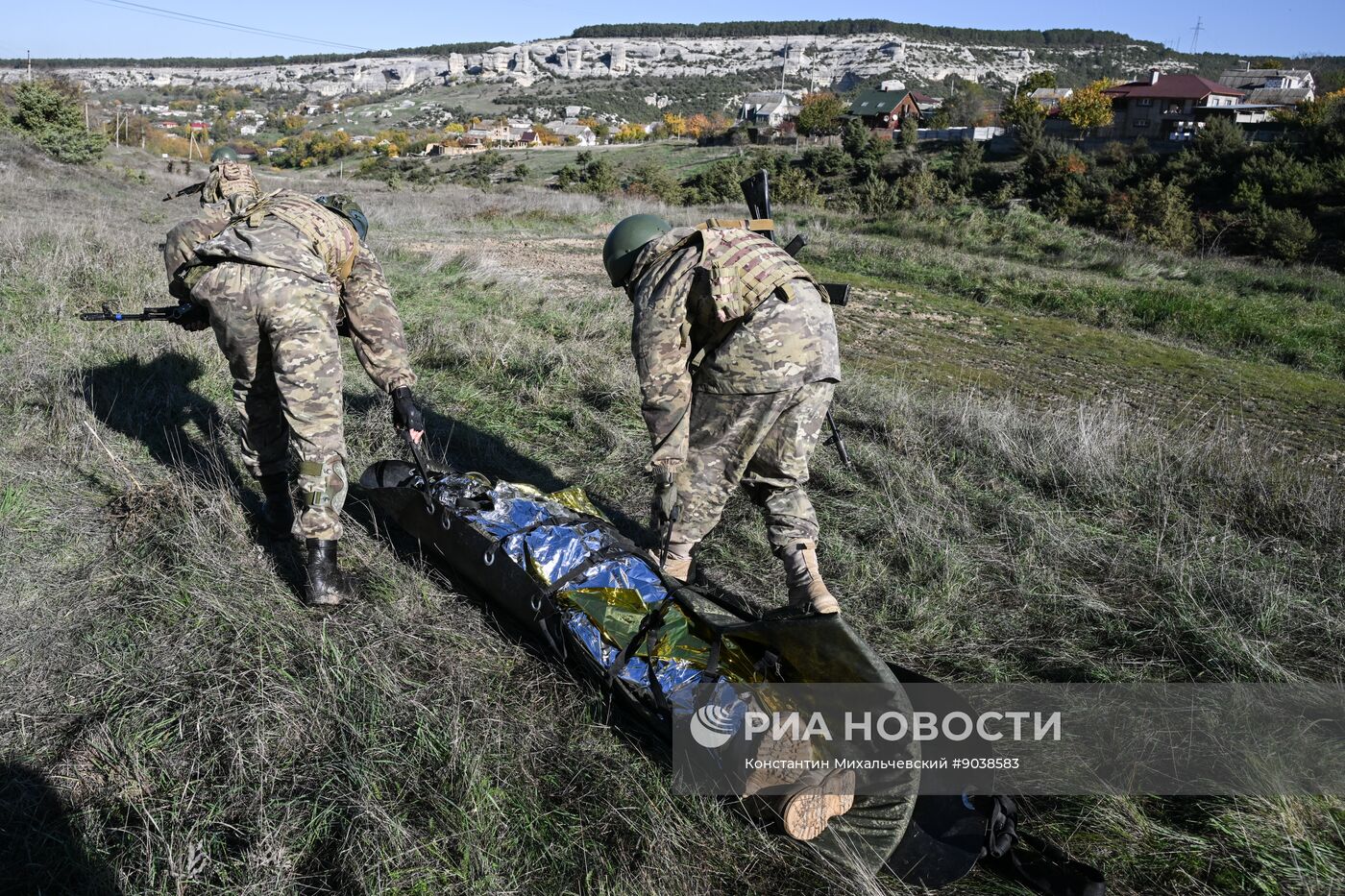 Учебно-полевые сборы в школе юных командиров "Шторм-Крым 2025"