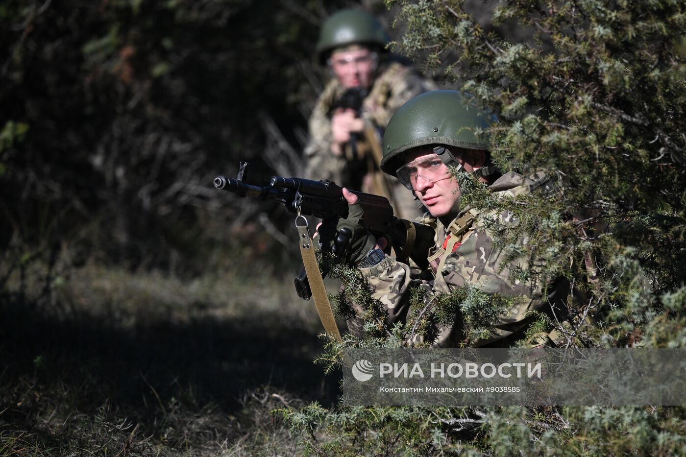 Учебно-полевые сборы в школе юных командиров "Шторм-Крым 2025"
