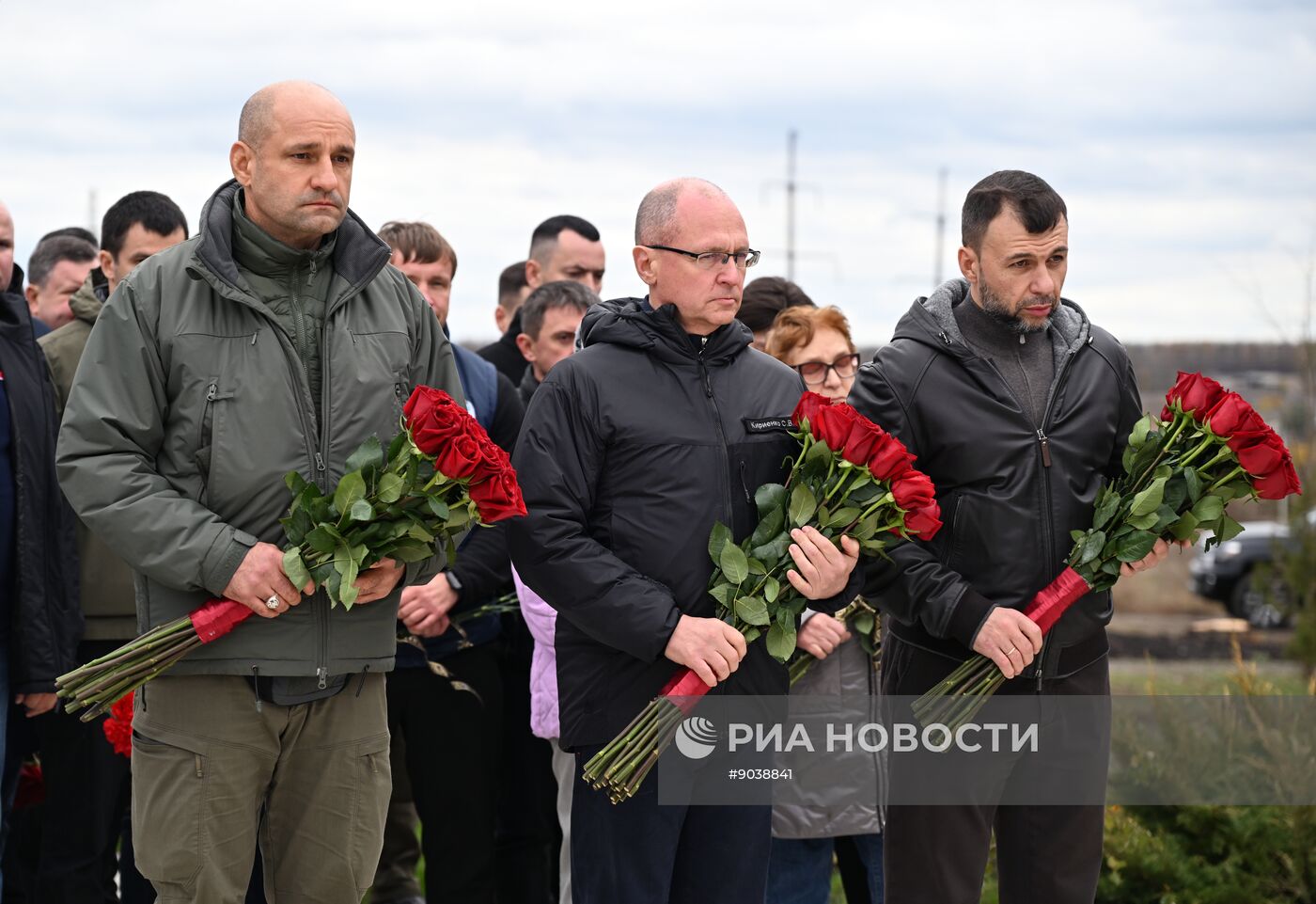 Памятник Герою России и ДНР Владимиру Жоге открыли в Волновахе