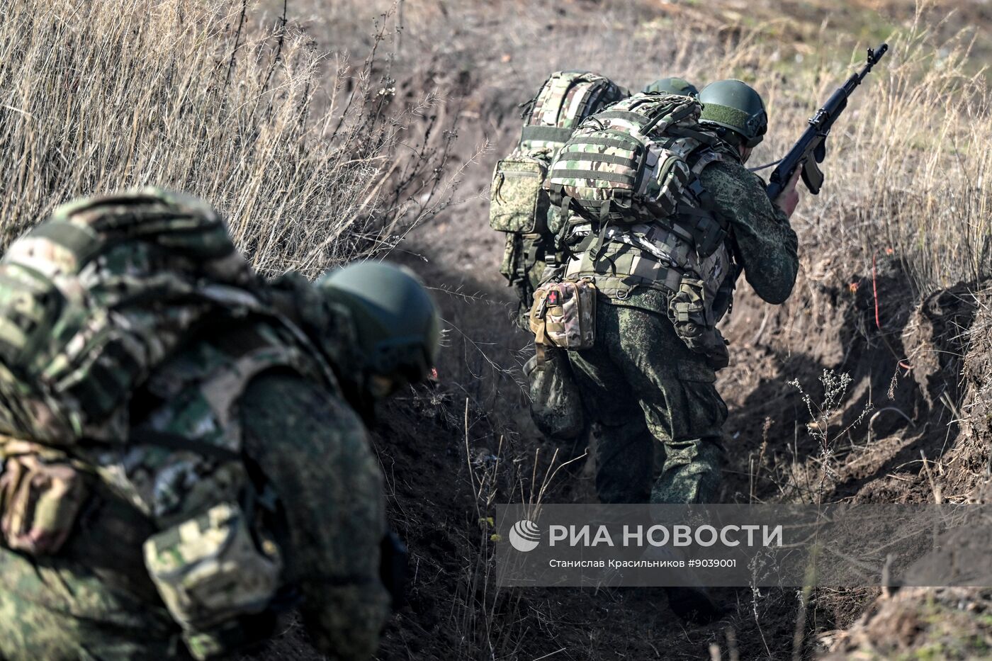 Боевое слаживание военных разведчиков группировки войск "Центр" в зоне СВО