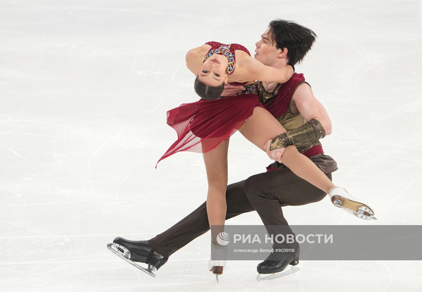 Фигурное катание: Гран-при России. 2 этап. Танцы на льду. Произвольный танец