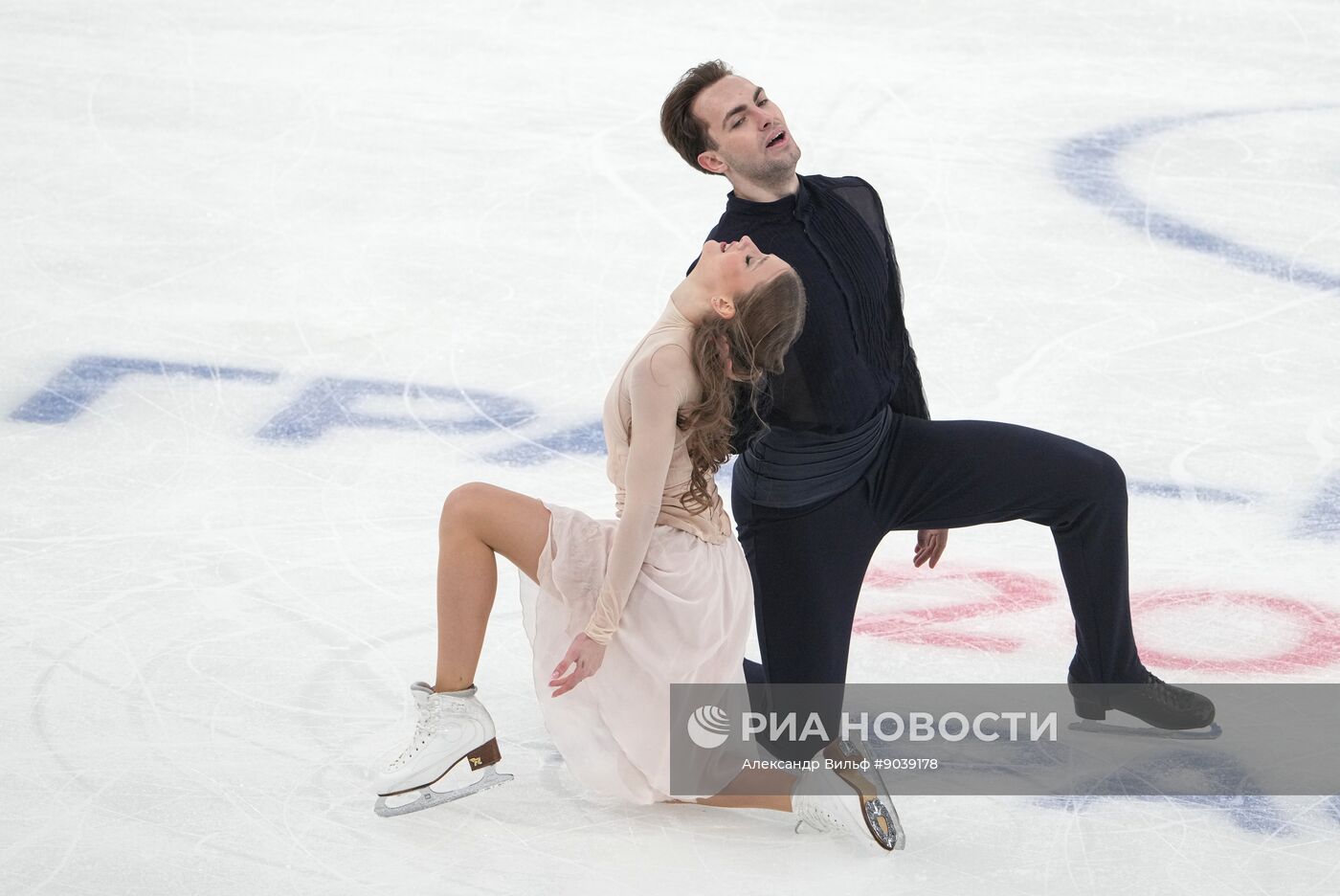 Фигурное катание: Гран-при России. 2 этап. Танцы на льду. Произвольный танец