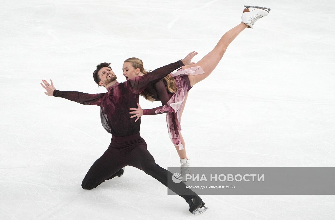 Фигурное катание: Гран-при России. 2 этап. Танцы на льду. Произвольный танец