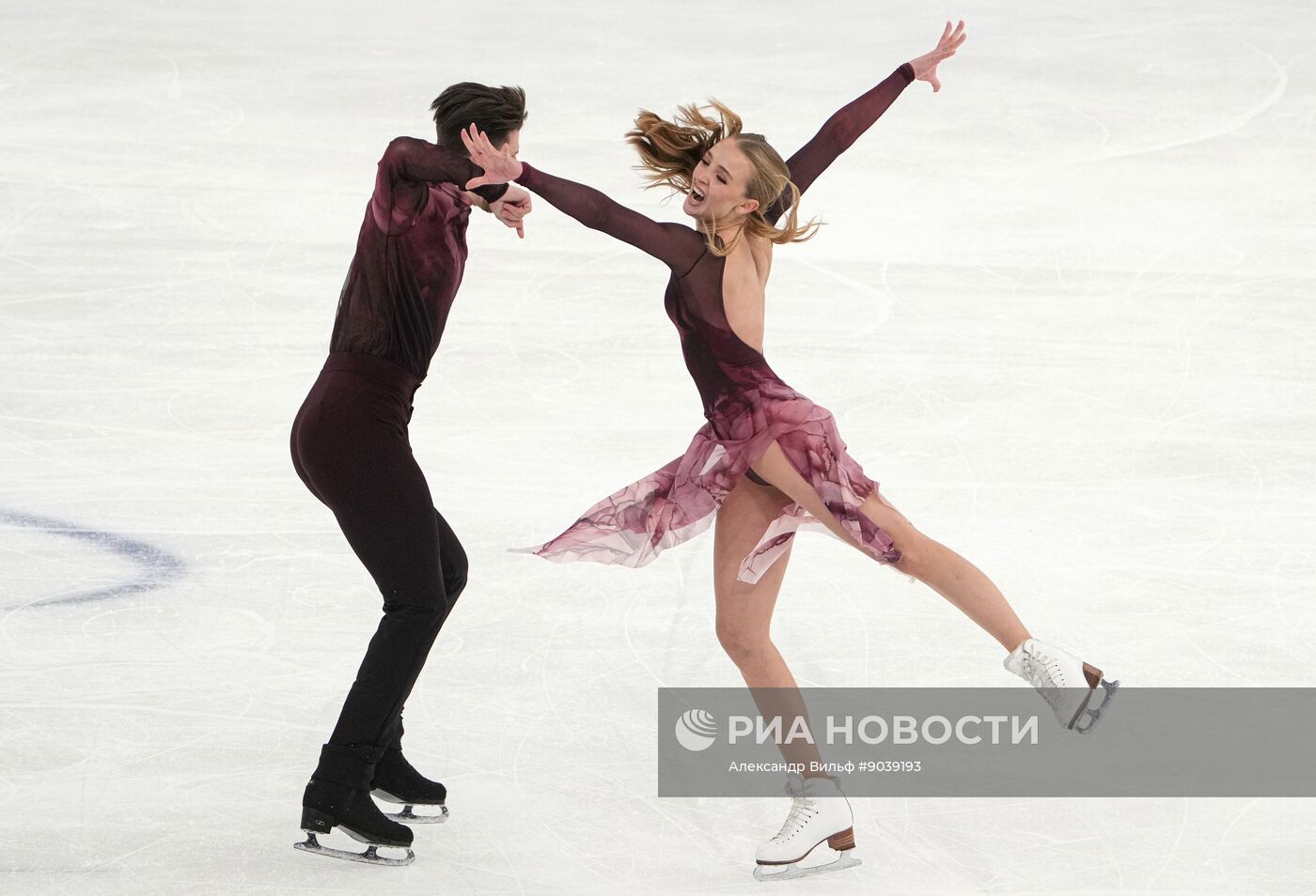 Фигурное катание: Гран-при России. 2 этап. Танцы на льду. Произвольный танец