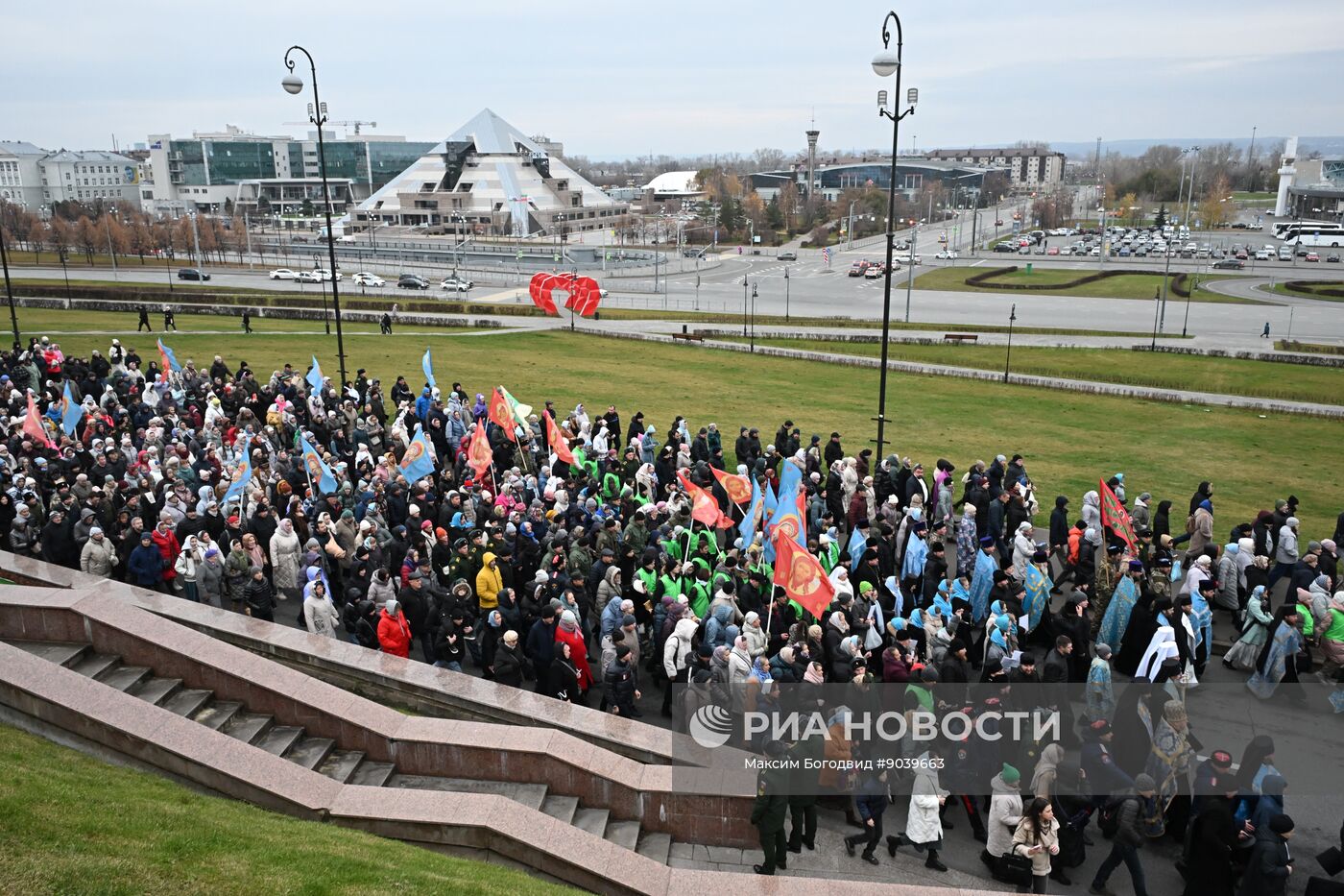 Крестный ход в честь Казанской иконы Божией Матери