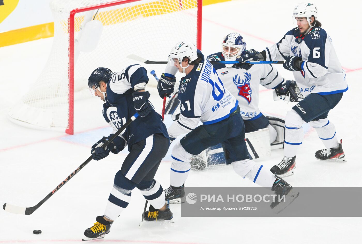 Хоккей. КХЛ. "Сибирь" (Новосибирск) - "Торпедо" (Нижний Новгород)