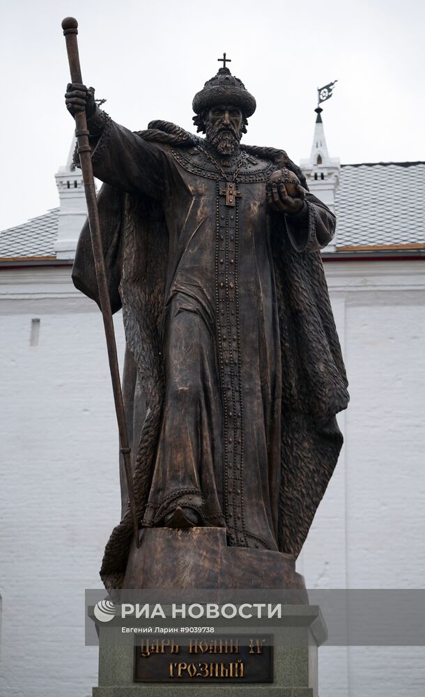 Открытие памятника Ивану Грозному в Вологде