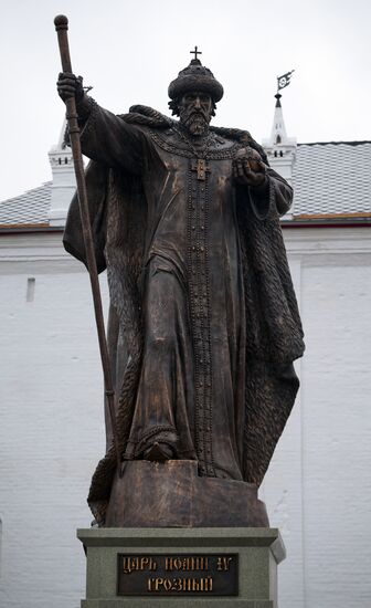 Открытие памятника Ивану Грозному в Вологде