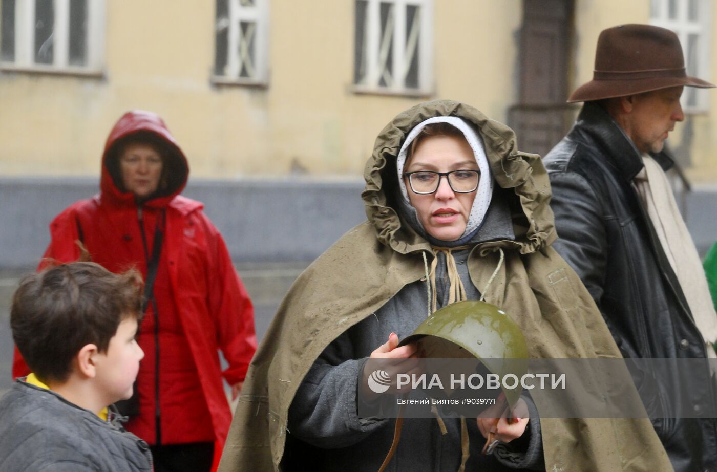 Исторические реконструкции в кинопарке Москино к празднику Народного единства
